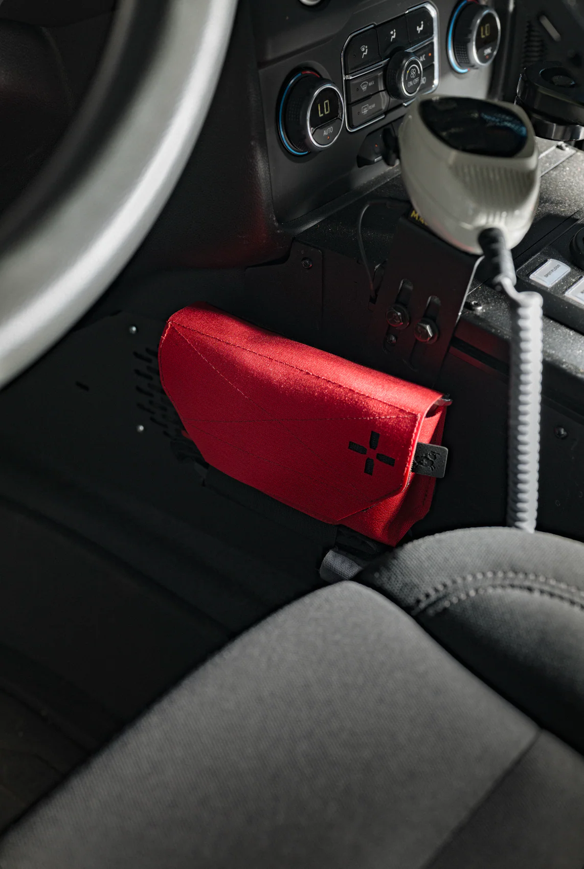 Magnetic Medic Pouch, Supplies or Kit