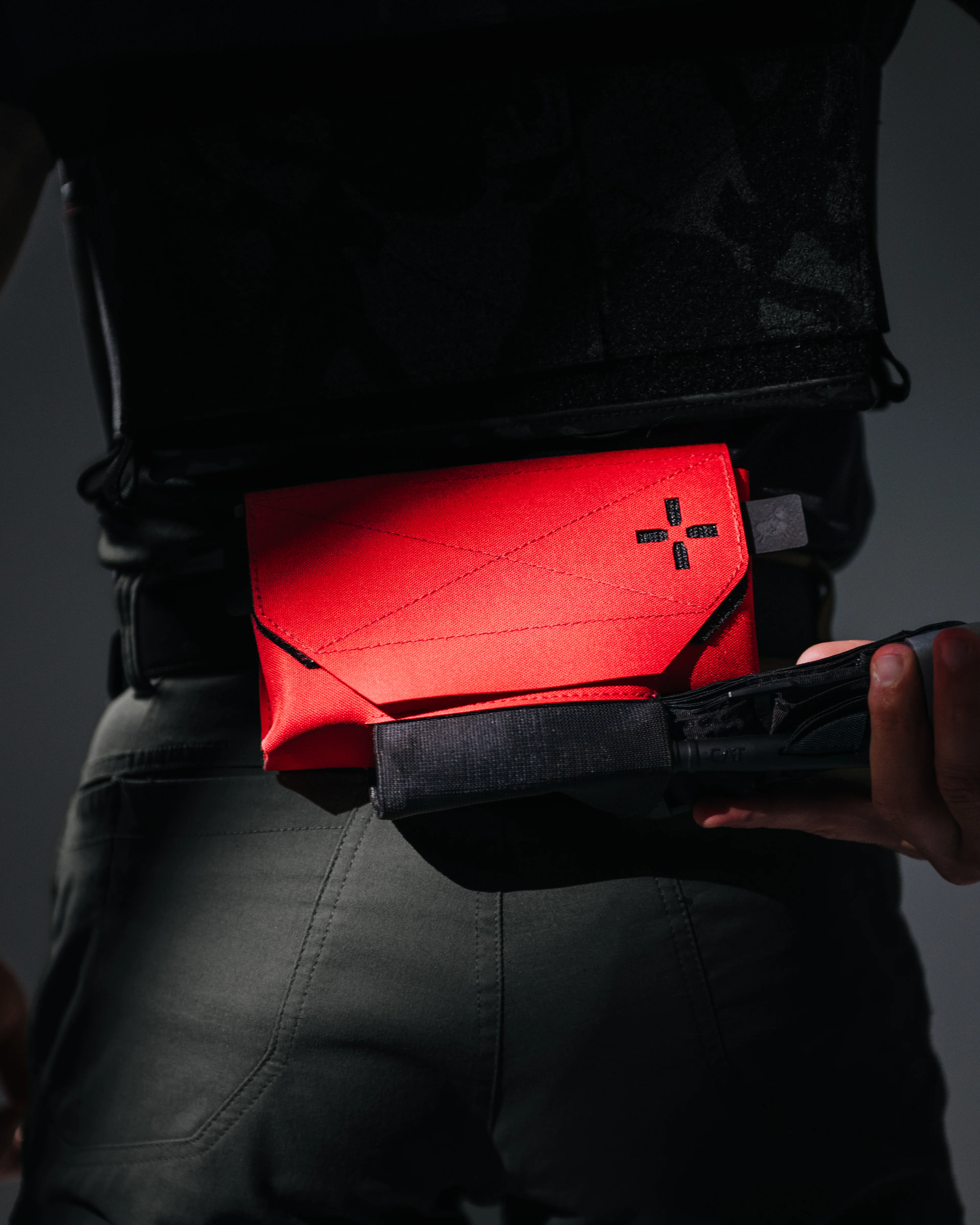 Magnetic Medic Pouch, Supplies or Kit