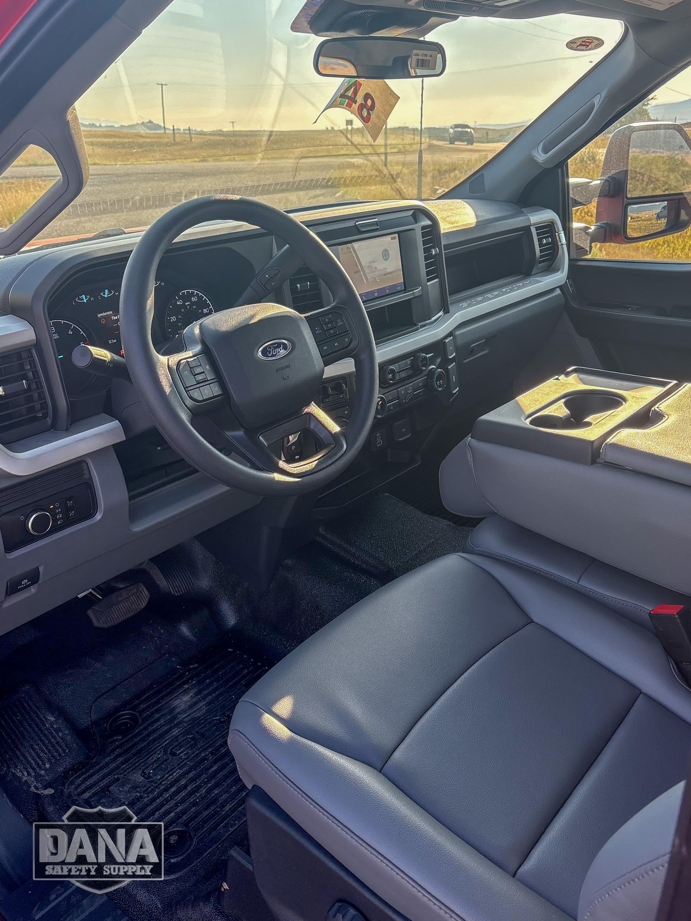 2026 Ford F-350 Super Duty XL Crew Cab 4x4