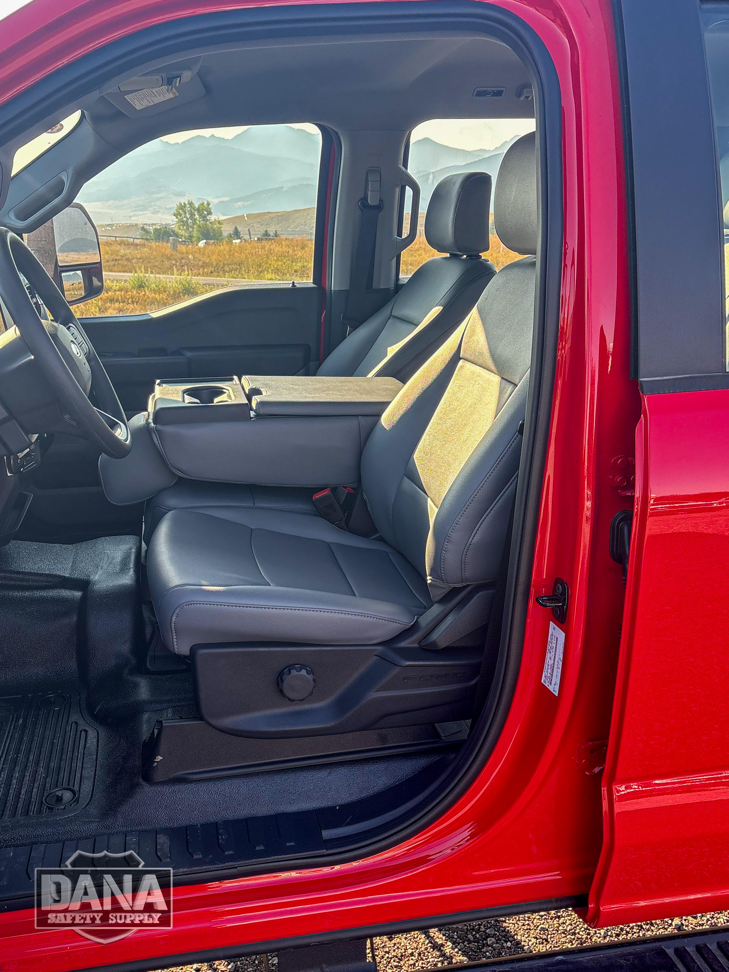 2026 Ford F-350 Super Duty XL Crew Cab 4x4